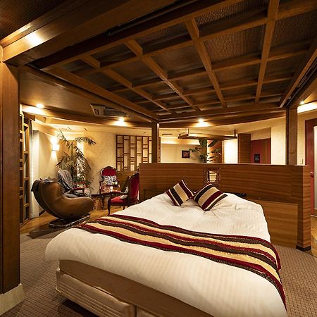 Hotel U'S Kouroen (Adults Only) Nishinomiya Ngoại thất bức ảnh