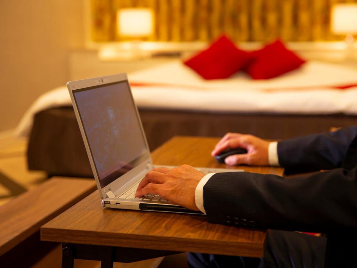 Hotel U'S Kouroen (Adults Only) Nishinomiya Ngoại thất bức ảnh