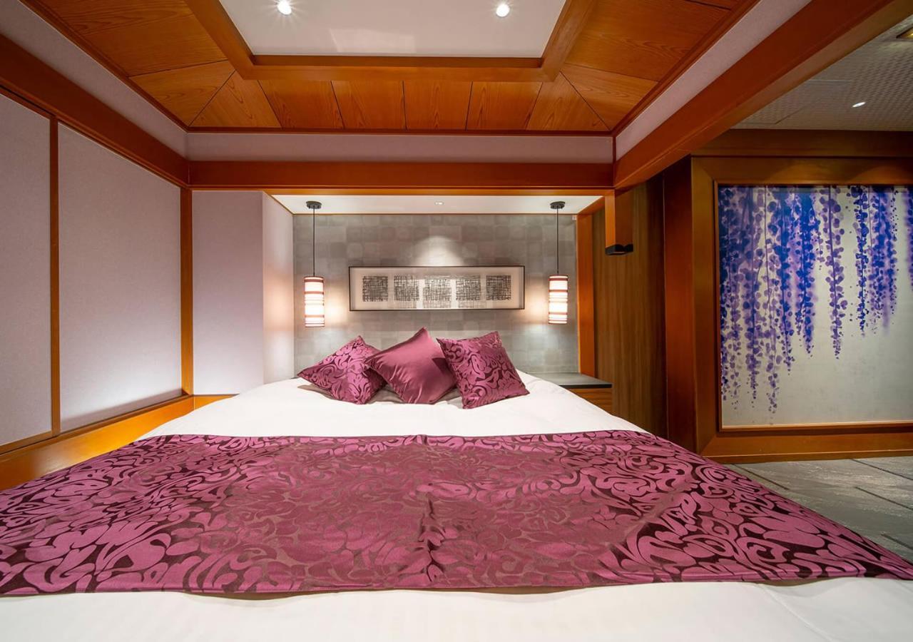 Hotel U'S Kouroen (Adults Only) Nishinomiya Ngoại thất bức ảnh